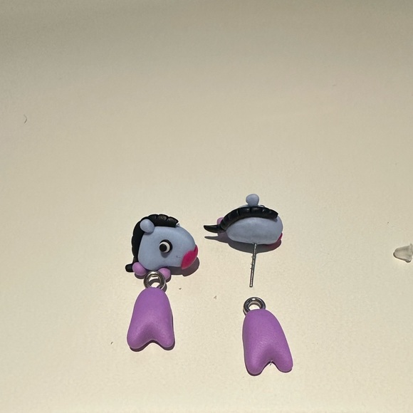 BTS BT21 Universtar MANG J-Hope Earrings Kpop Handmade polymer clay - Picture 2 of 2